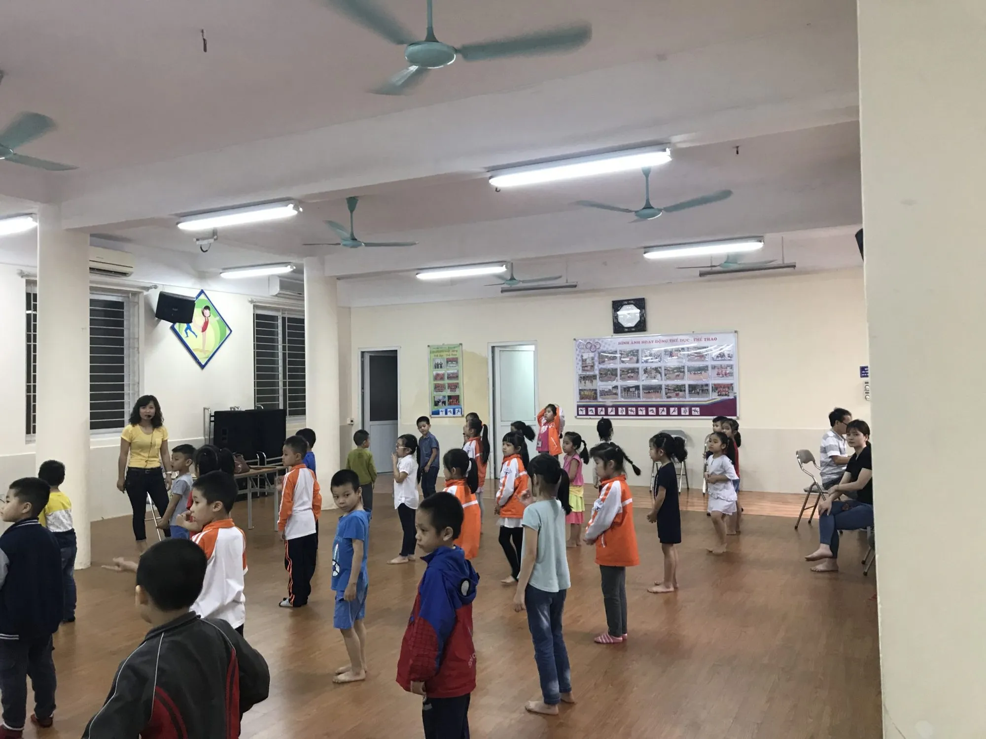 Trường Tiểu học Nghĩa Tân, Hà Nội - ảnh 3